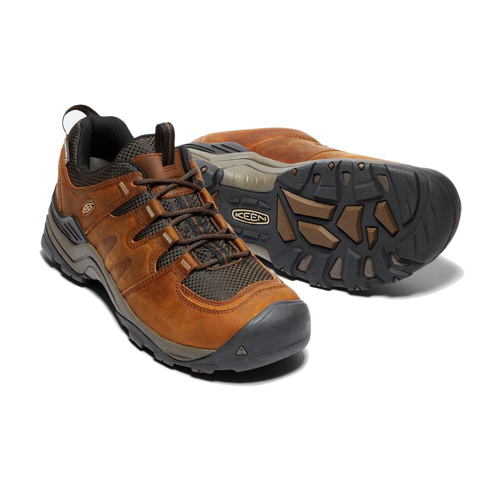 keen lightweight hiking shoes